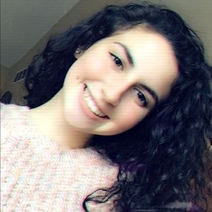 Meet your Posher, Emily